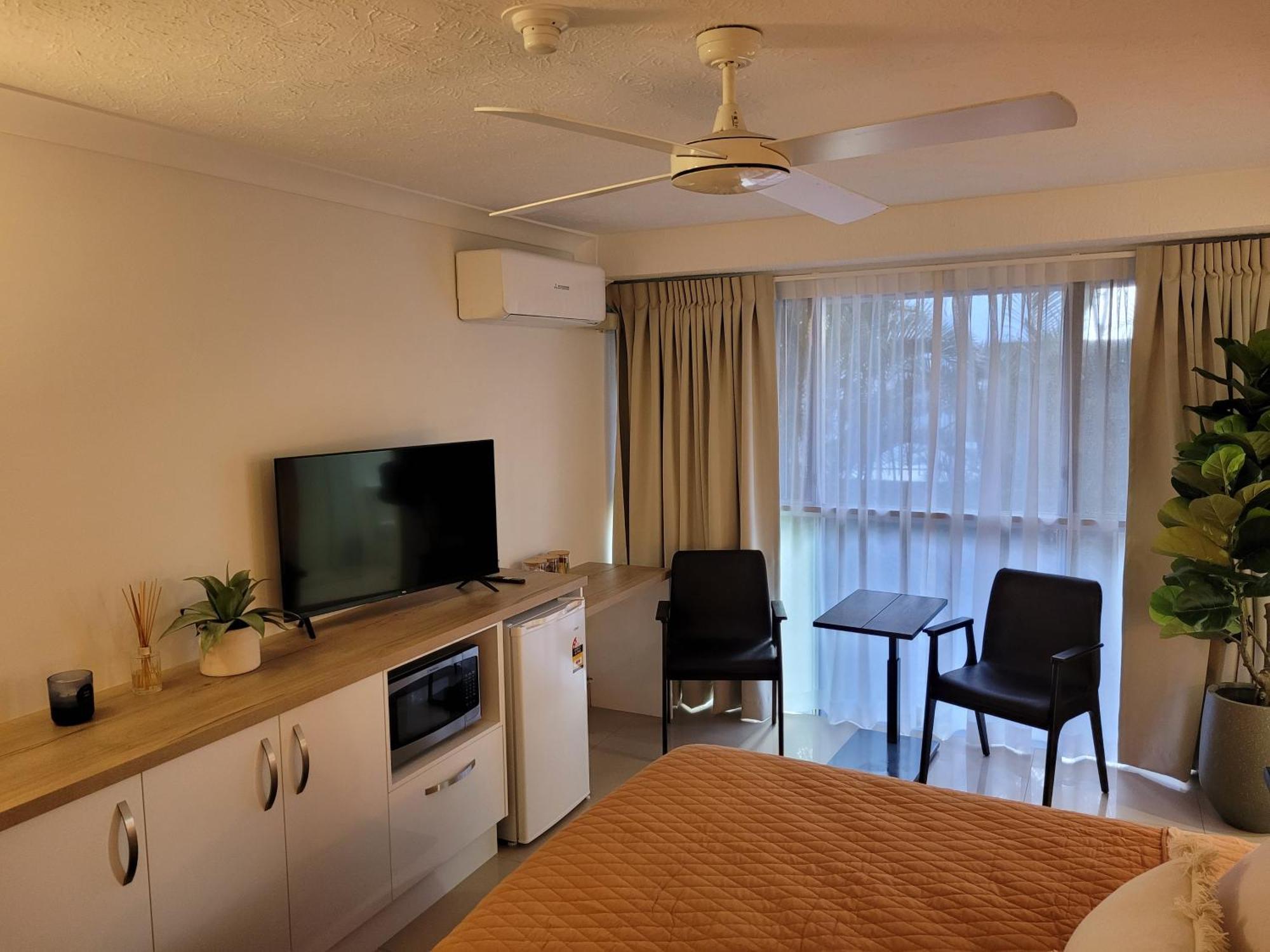 Surfers Chalet Gold Coast Phòng bức ảnh