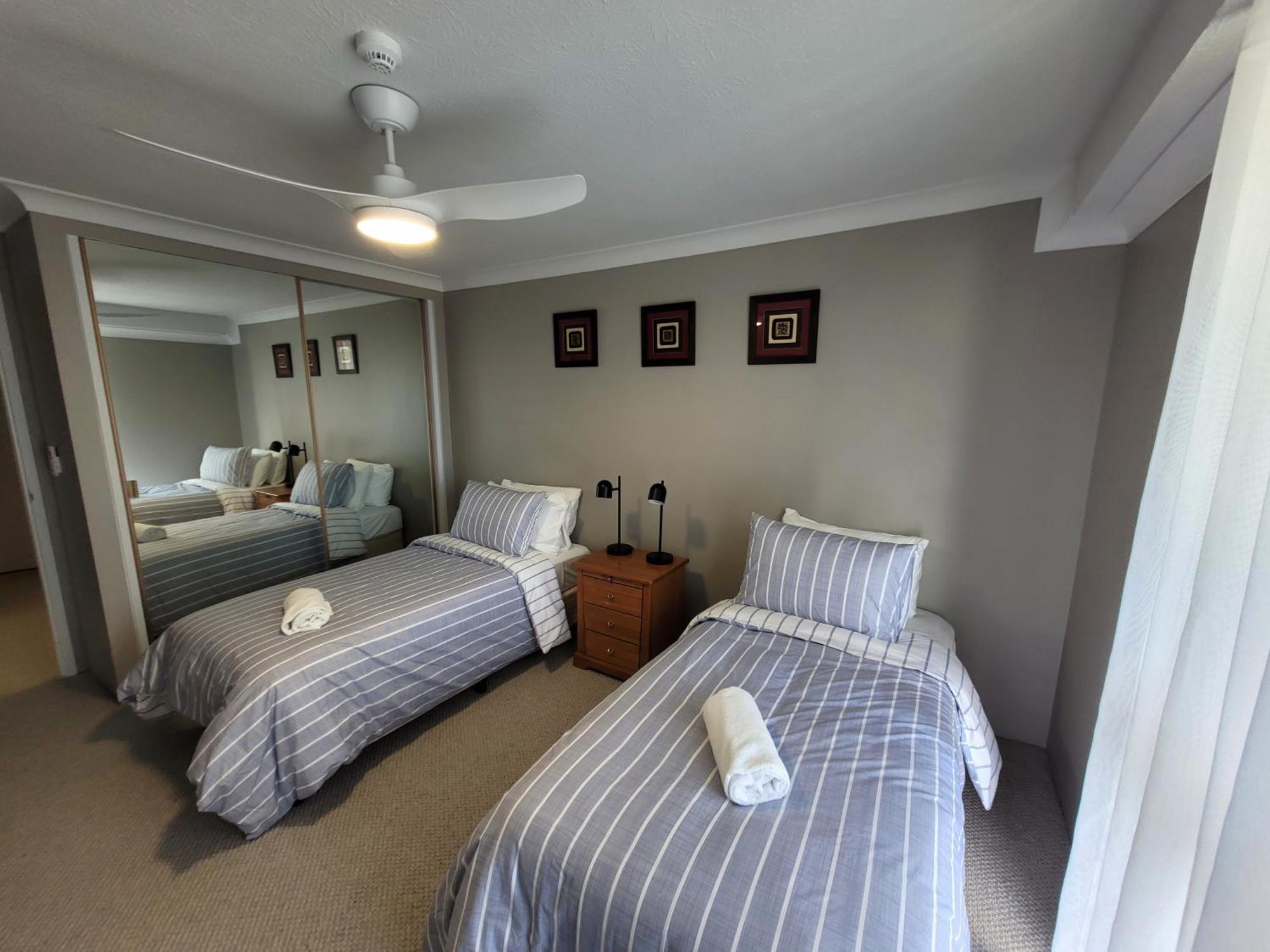 Surfers Chalet Gold Coast Phòng bức ảnh