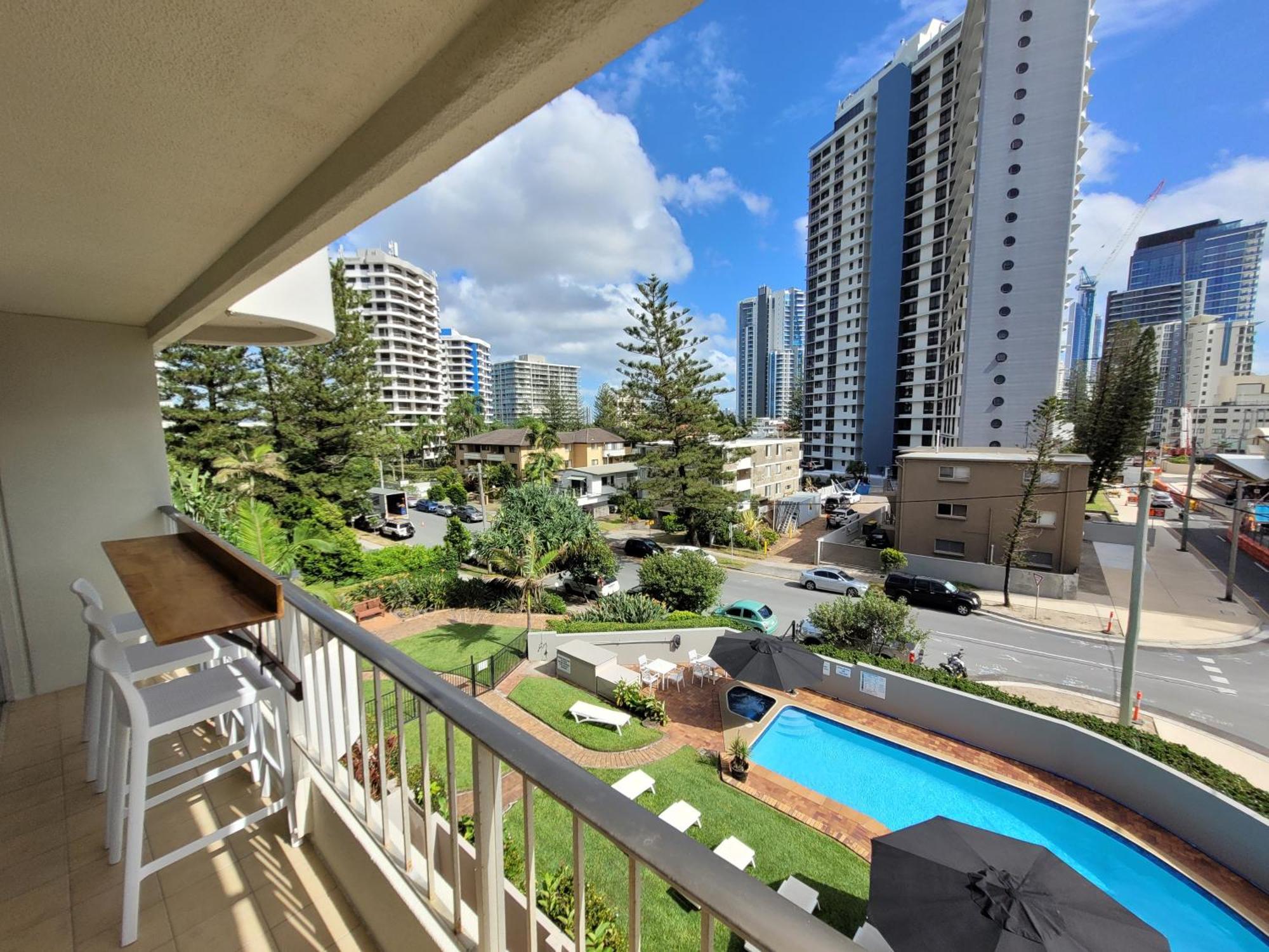 Surfers Chalet Gold Coast Phòng bức ảnh